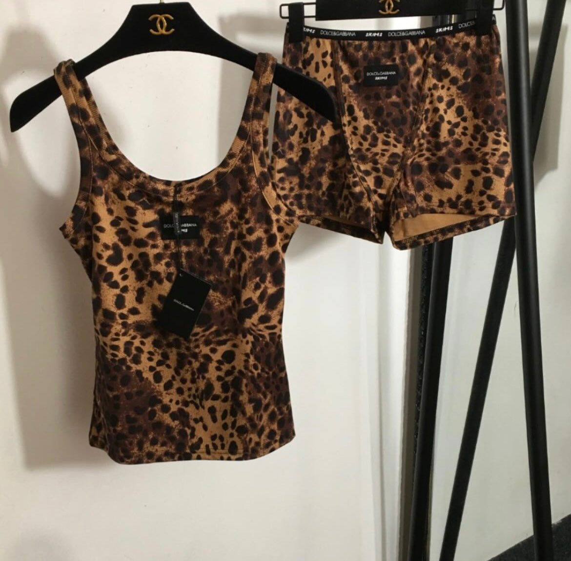 DG short set
