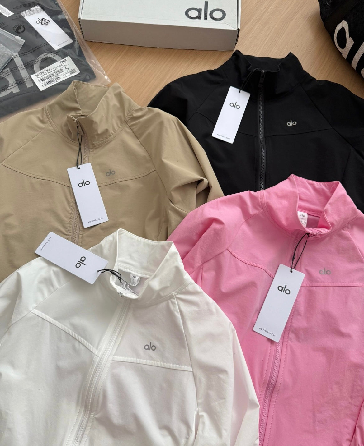 al windbreaker jacket