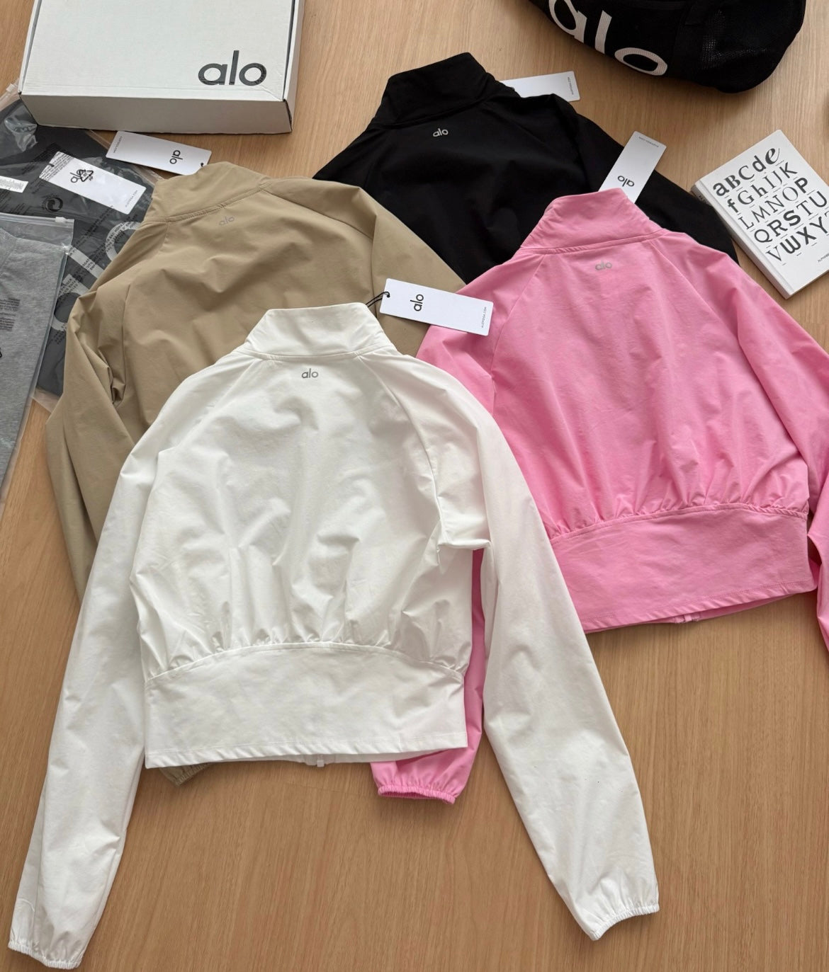 al windbreaker jacket