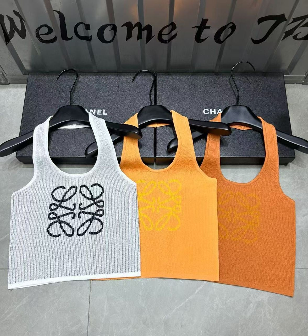 Halter neck top