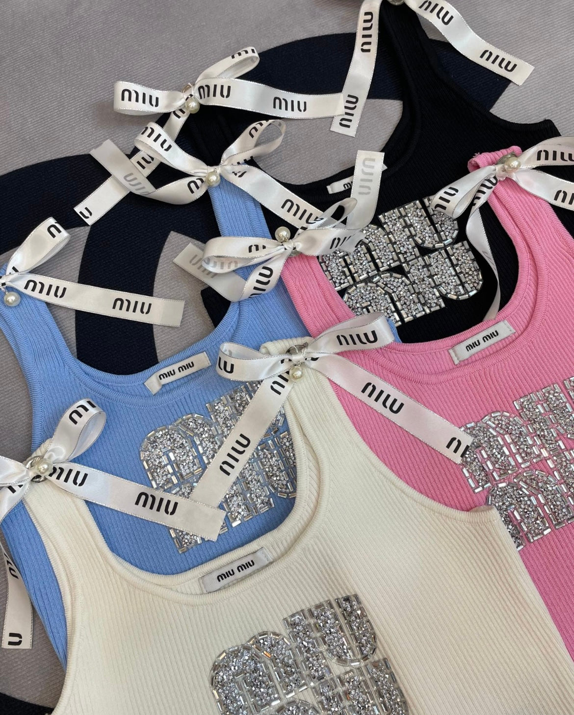 miu tie top