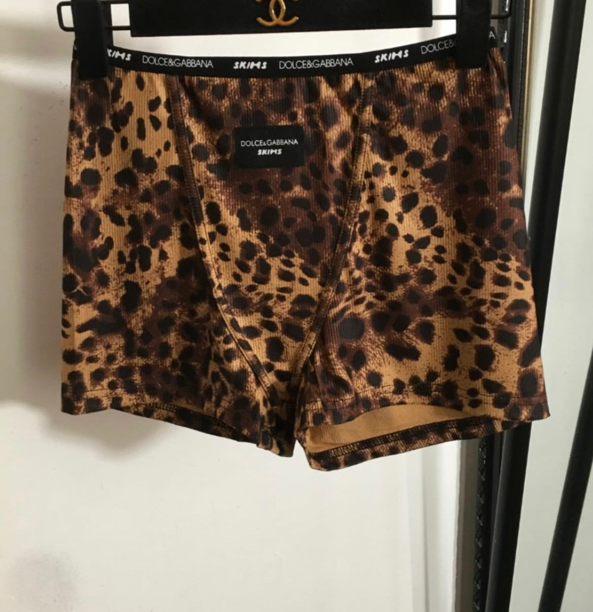 DG short set